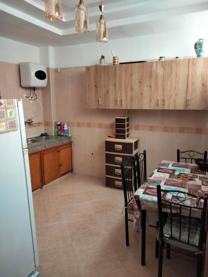 Appartement Meuble Bien Situe A Agadir Eksteriør bilde